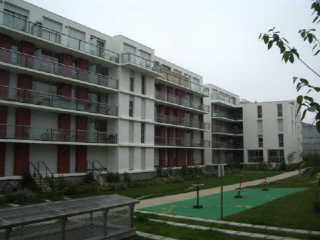 BORDEAUX (33300)
